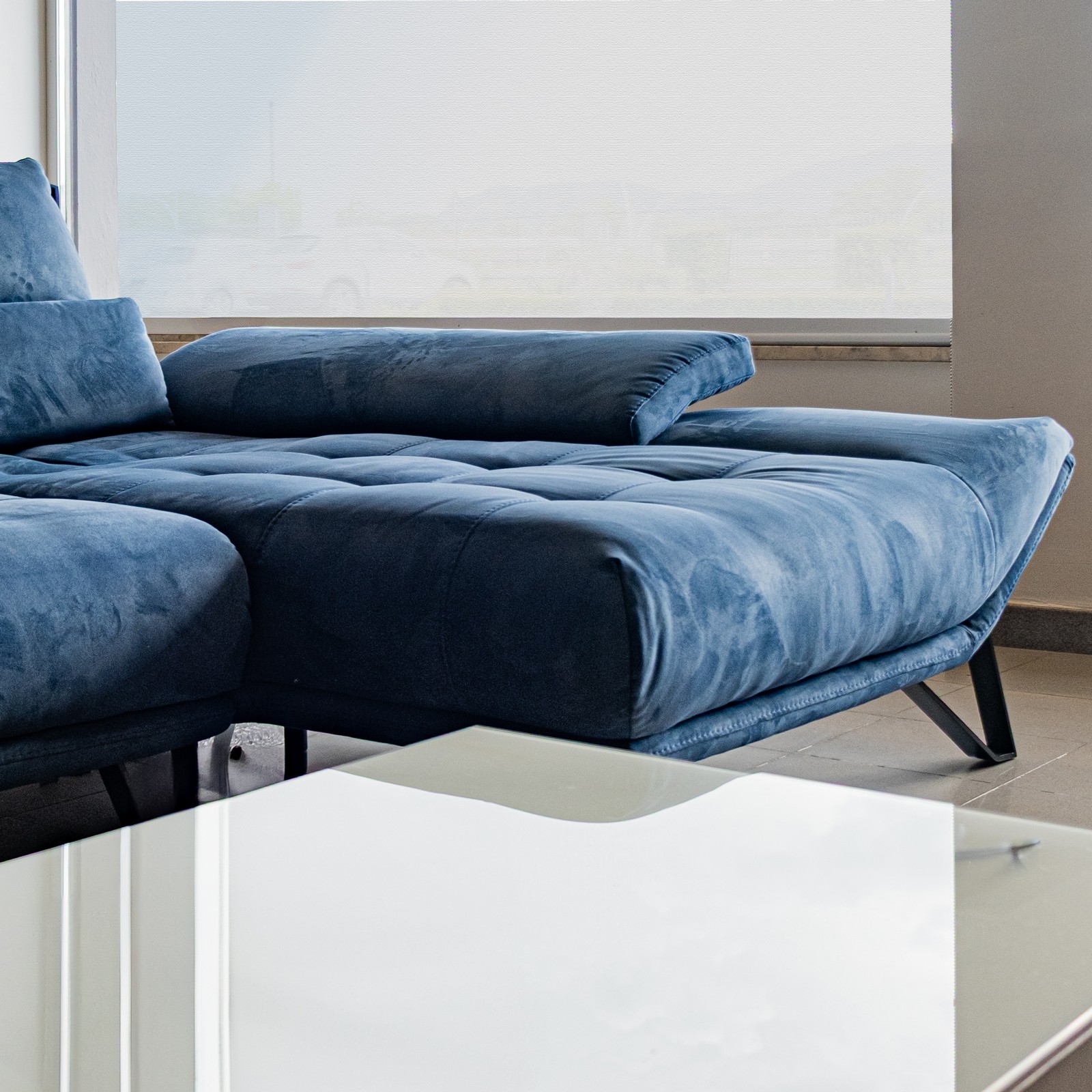 Divano FLY 2.0 – 2 Posti e Mezzo con Chaise Longue CALIA 2